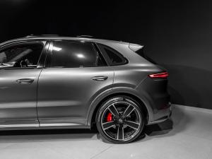 Porsche Cayenne GTS - Image 7