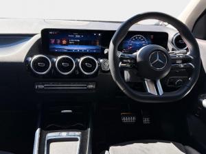 Mercedes-Benz GLA GLA200 Progressive - Image 13