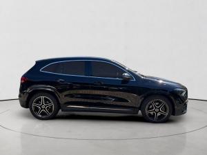 Mercedes-Benz GLA GLA200 Progressive - Image 8