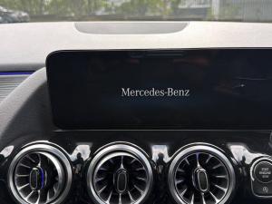 Mercedes-Benz GLA GLA200d Progressive - Image 11