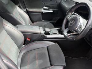 Mercedes-Benz GLA GLA200d Progressive - Image 14
