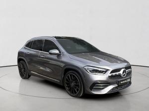 Mercedes-Benz GLA GLA200d Progressive - Image 3