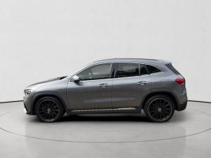 Mercedes-Benz GLA GLA200d Progressive - Image 4