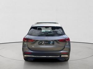 Mercedes-Benz GLA GLA200d Progressive - Image 6