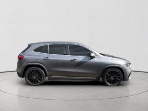 Mercedes-Benz GLA GLA200d Progressive - Image 8