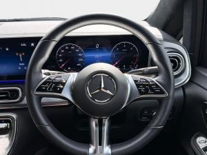 Mercedes-Benz V-Class V300d Exclusive - Image 14