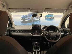 Honda Amaze 1.2 Trend - Image 9