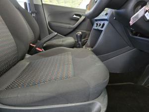 Volkswagen Polo Vivo hatch 1.4 Trendline - Image 15