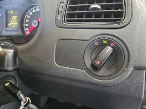 Volkswagen Polo Vivo hatch 1.4 Trendline - Image 18
