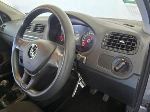 Volkswagen Polo Vivo hatch 1.4 Trendline - Image 24