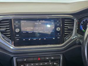 Volkswagen T-Roc 2.0TSI 4Motion R-Line - Image 20