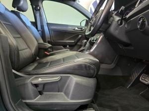 Volkswagen T-Roc 2.0TSI 4Motion R-Line - Image 27