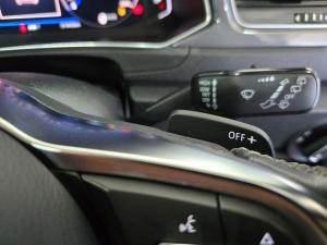 Volkswagen T-Roc 2.0TSI 4Motion R-Line - Image 29