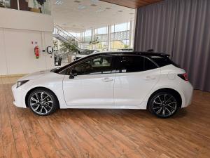 Toyota Corolla hatch 1.2T XR - Image 10