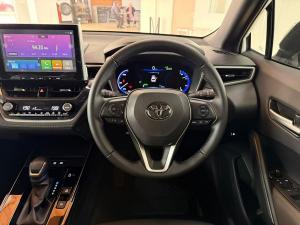 Toyota Corolla Cross 1.8 HEV XS - Image 17