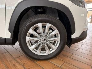 Toyota Corolla Cross 1.8 HEV XS - Image 6