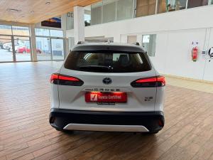 Toyota Corolla Cross 1.8 HEV XS - Image 9