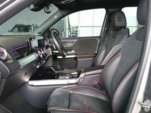 Mercedes-Benz GLB GLB250 AMG Line - Image 10