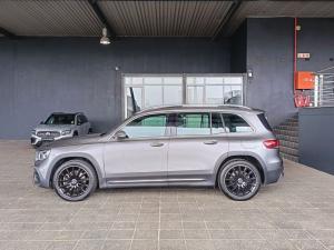 Mercedes-Benz GLB GLB250 AMG Line - Image 4