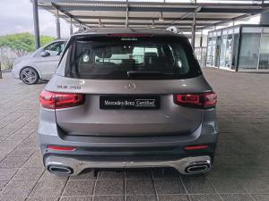 Mercedes-Benz GLB GLB250 AMG Line - Image 6