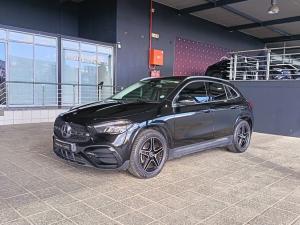 Mercedes-Benz GLA GLA200d Progressive - Image 1