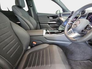 Mercedes-Benz GLC GLC220d 4Matic Avantgarde - Image 14