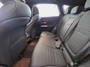 Mercedes-Benz GLC GLC220d 4Matic Avantgarde - Image 15