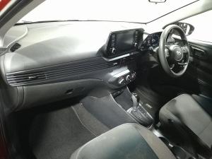 Hyundai i20 1.4 Motion auto - Image 9