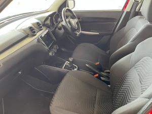 Suzuki Swift 1.2 GLX auto - Image 21