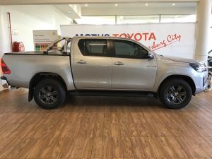 Toyota Hilux 2.8GD-6 double cab Raider auto - Image 3