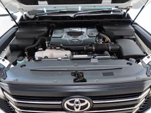 Toyota Land Cruiser 300 3.3D GX-R - Image 22