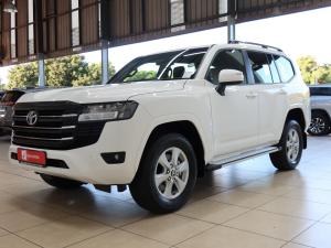 Toyota Land Cruiser 300 3.3D GX-R - Image 23