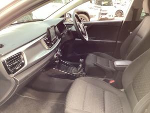 Kia Rio hatch 1.2 LS - Image 7