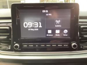 Kia Rio hatch 1.2 LS - Image 13