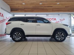 Toyota Fortuner 2.4GD-6 auto - Image 3