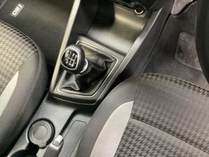 Hyundai i20 1.4 Fluid - Image 12