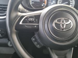 Toyota Starlet 1.5 XS auto - Image 9