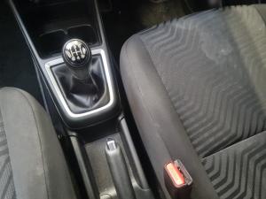 Suzuki Swift 1.2 GL manual - Image 11