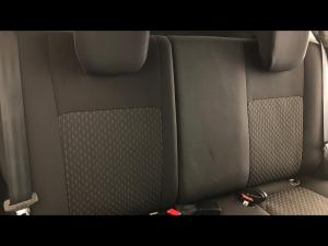 Toyota Vitz 1.0 XR manual - Image 11