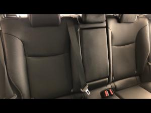 Toyota Corolla Cross 1.8 Hybrid XS - Image 11