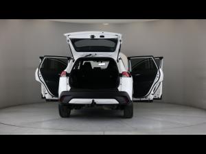 Toyota Corolla Cross 1.8 Hybrid XS - Image 24