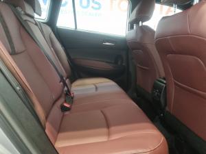 Toyota Corolla Cross 1.8 HEV XR - Image 15