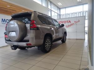 Toyota Land Cruiser Prado 2.8GD VX-L - Image 2