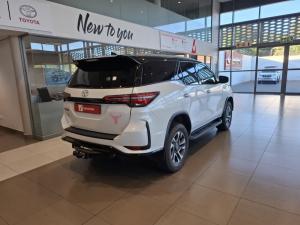 Toyota Fortuner 2.8GD-6 Raised Body automatic - Image 2
