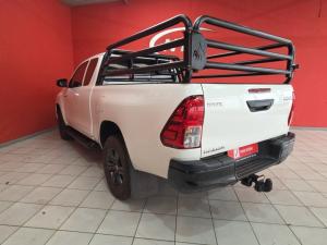 Toyota Hilux 2.4 GD-6 RB Raider automaticE/CAB - Image 9