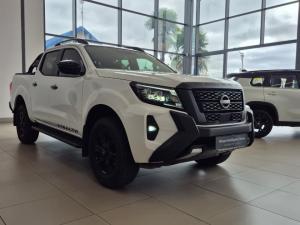 Nissan Navara 2.5DDTI Stealth automatic - Image 1