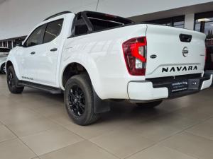 Nissan Navara 2.5DDTI Stealth automatic - Image 8