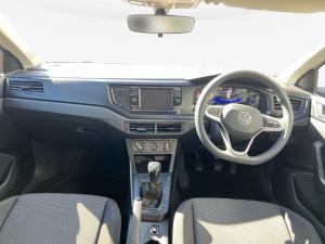 Volkswagen Polo hatch 1.0TSI - Image 11
