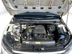 Volkswagen Polo hatch 1.0TSI - Image 9