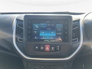 Toyota Vitz 1.0 XR manual - Image 12